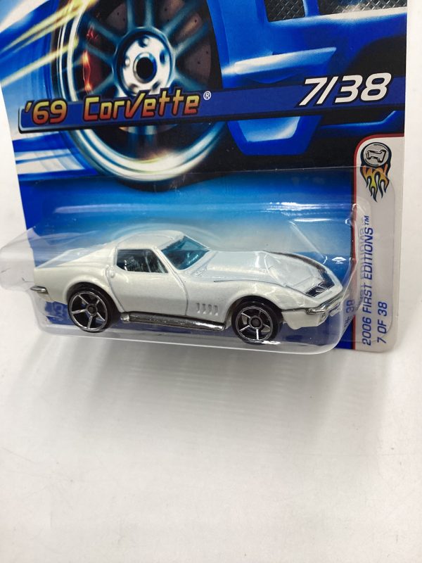 2006 Hot Wheels First Editions #007 69 Corvette White 6E Online Sale