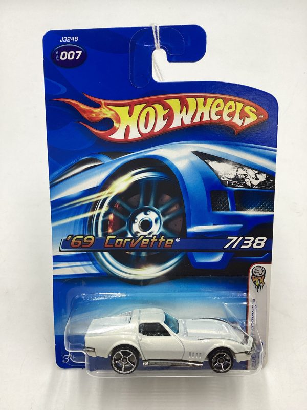 2006 Hot Wheels First Editions #007 69 Corvette White 6E Online Sale