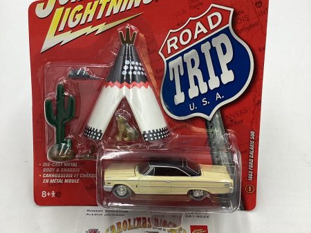 Johnny Lightning Road Trip USA #1963 Ford Galaxie 500 189E Supply